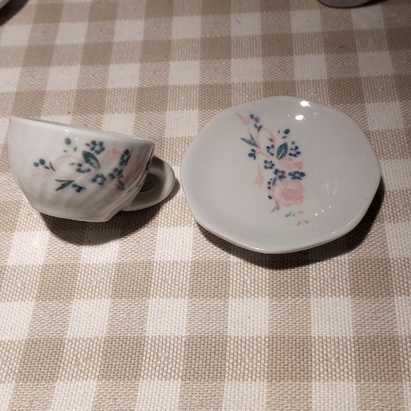 Vintage  Child's tea set - Picture 2 of 8
